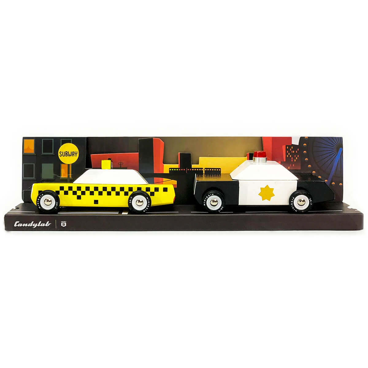 City Taxi en Politie auto Candylab Amerikaans Design Speelgoed In leuke Verpakking Massief Beukenhout bij Wehebbenallesinhuis.nl