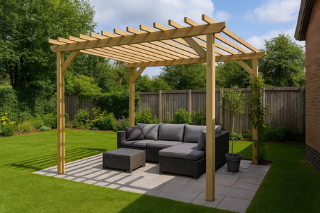 Houten pergola in moderne tuin met loungeset op betegeld terras naast woning