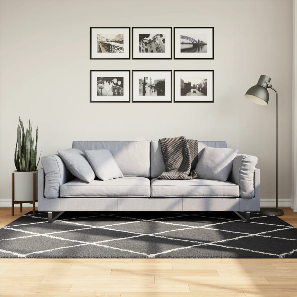 Vloerkleed Shaggy Hoogpolig Modern Zwart En Crème 140 x 200 cm