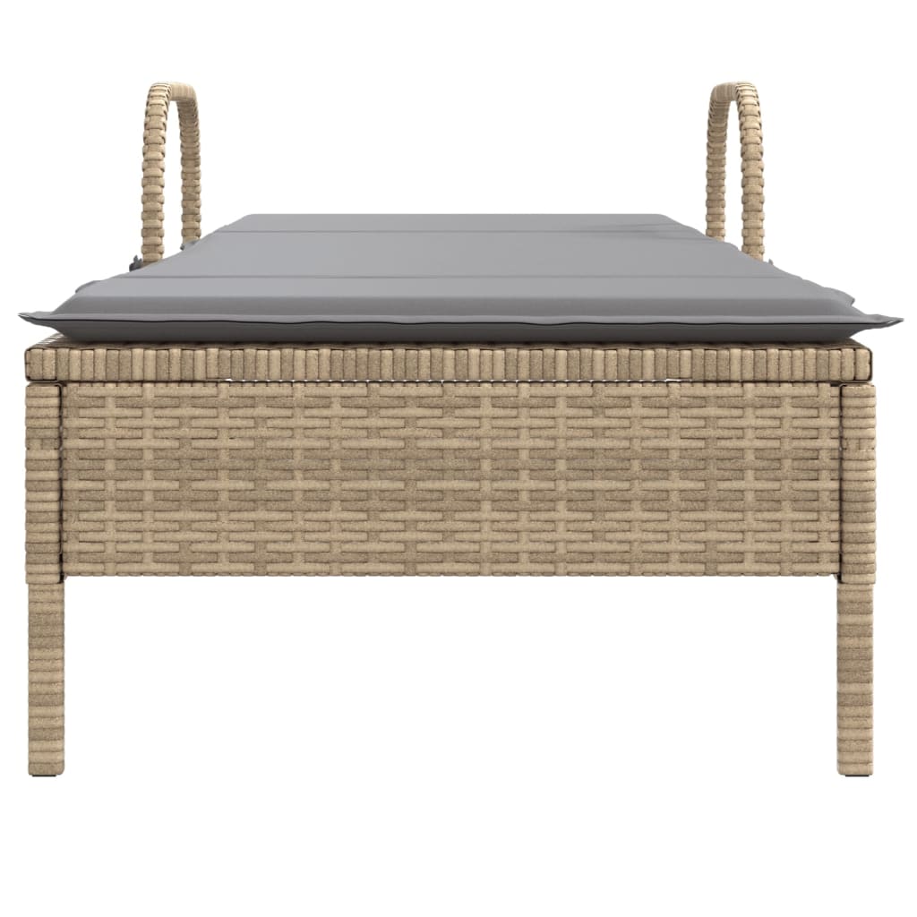 Ligbed met wielen en kussen poly rattan beige