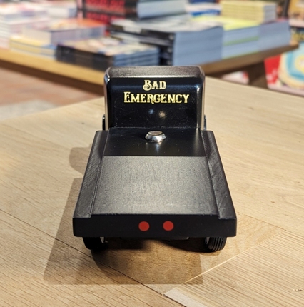 Candylab Bad Emergency outlaw Truck voor autovervoer Houtenauto Design Wehebbenallesinhuis.nl