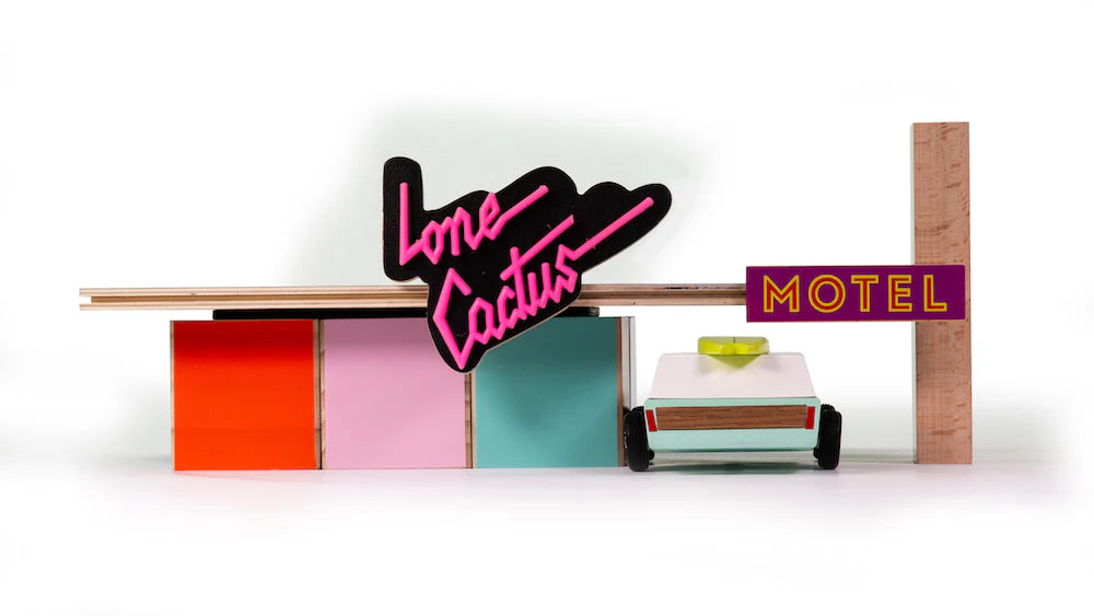 Candylab Motel Houten Motel Design bij Wehebbenallesinhuis.nl