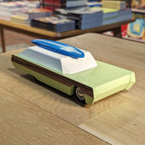 Candylab Surfin Griffin met Surfplank Houten auto Design Wehebbenallesinhuis.nl