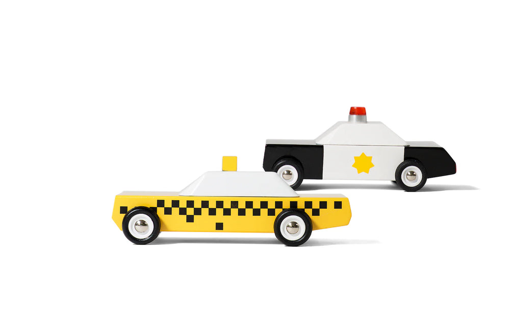 City Taxi en Politie auto Candylab Amerikaans Design Speelgoed In leuke Verpakking  Massief Beukenhout bij Wehebbenallesinhuis.nl