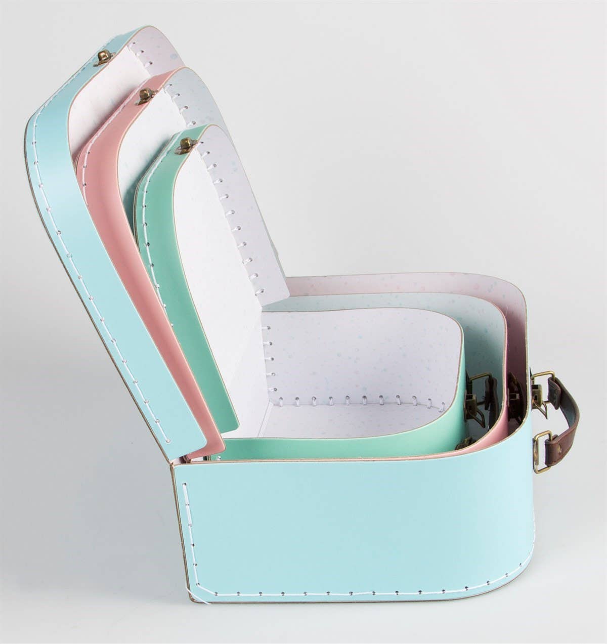 Set van 3 opberg Koffers, luxe opbergdozen Pastelkleuren, Kofferset Sass & Belle bij Wehebbenallesinhuis.nl